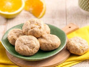 Biscoitinhos de Banana com Laranja